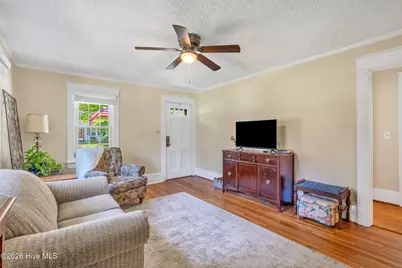 214 N Virginia Avenue, Fayetteville, NC 28305 - Photo 5