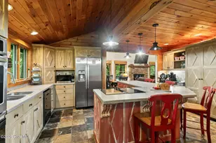 398 Mountain Tops Cir, Blue Ridge, GA 30513 - Photo 43
