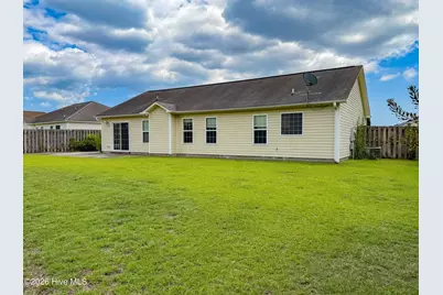 205 Wynbrookee Lane, Jacksonville, NC 28546 - Photo 3