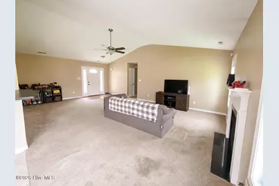 205 Wynbrookee Lane, Jacksonville, NC 28546 - Photo 13