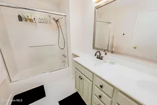 1004 Somerset Ct, Trent Woods, NC 28562 - Photo 23