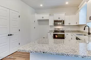 991 Lovebird Ln, North Augusta, SC 29860 - Photo 3