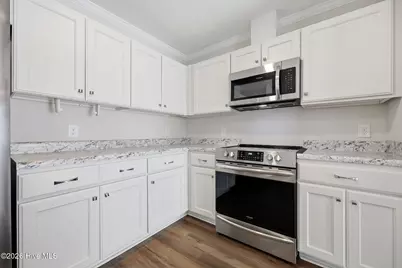 3329 Briarcliff Drive #C, Greenville, NC 27834 - Photo 15