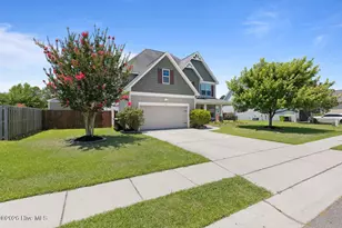 412 Cyrus Thompson Dr, Jacksonville, NC 28546 - Photo 3