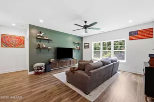 813 Bluebird Dr, New Bern, NC 28560 - Photo 9