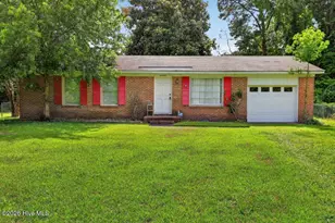 2907 Mason Cir, New Bern, NC 28562 - Photo 1
