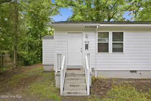 919 Tatum Dr, New Bern, NC 28560 - Photo 1