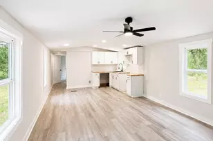 5431 Cardinal Rd SW, Ocean Isle Beach, NC 28469 - Photo 3