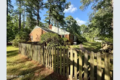 105 4th Street, Robersonville, NC 27871 - Photo 9