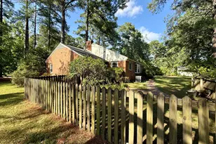 105 4th St, Robersonville, NC 27871 - Photo 9