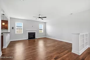 447 Avendale Dr, Rocky Point, NC 28457 - Photo 5