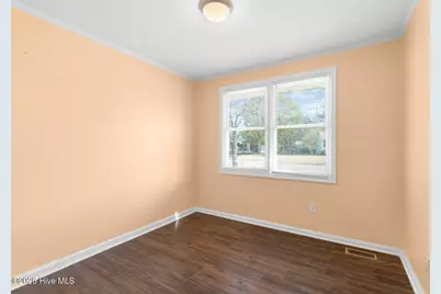 121 Bryan Street, Jacksonville, NC 28540 - Photo 17