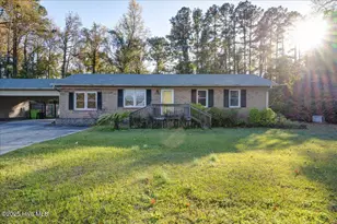 707 Clermont Rd, New Bern, NC 28560 - Photo 1