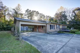 707 Clermont Rd, New Bern, NC 28560 - Photo 7