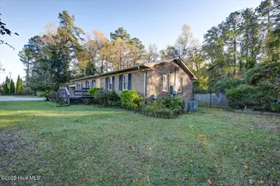 707 Clermont Road, New Bern, NC 28560 - Photo 3