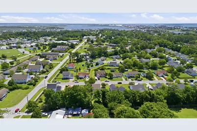 2513 Emeline Place, Morehead City, NC 28557 - Photo 37