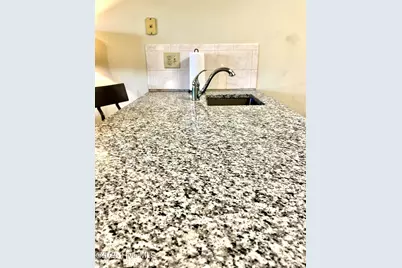 118 Dock Street #Apt 8, Wilmington, NC 28401 - Photo 19
