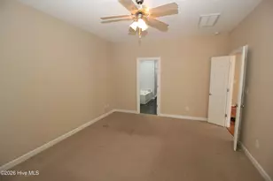 520 Village Green Dr, Morehead City, NC 28557 - Photo 13