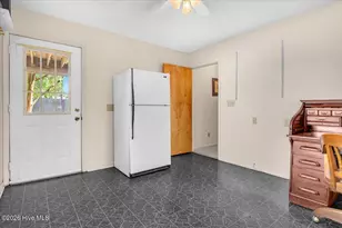 109 NE 30th St, Oak Island, NC 28465 - Photo 31
