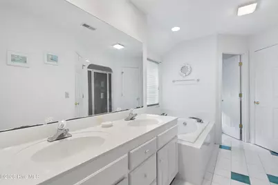 528 Genoes Point Road SW, Supply, NC 28462 - Photo 15