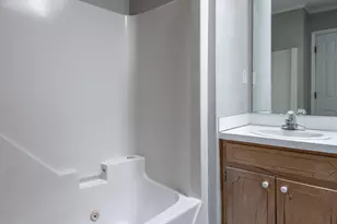 3923 S Sterling Pointe Dr, Winterville, NC 28590 - Photo 21