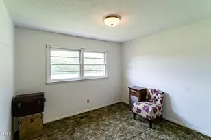 1110 N Webb St, Selma, NC 27576 - Photo 13