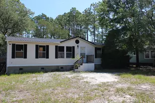 270 Elm St, Southport, NC 28461 - Photo 1