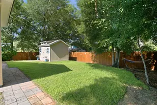 119 NE 11th St, Oak Island, NC 28465 - Photo 29