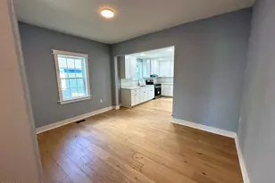 202 W Burgess St, Elizabeth City, NC 27909 - Photo 9