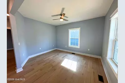 202 W Burgess Street, Elizabeth City, NC 27909 - Photo 7