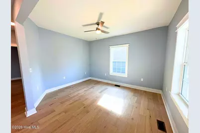 202 W Burgess Street, Elizabeth City, NC 27909 - Photo 7