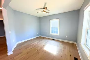 202 W Burgess St, Elizabeth City, NC 27909 - Photo 7