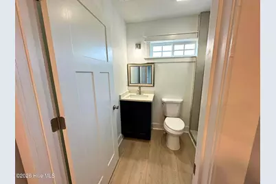 202 W Burgess Street, Elizabeth City, NC 27909 - Photo 21