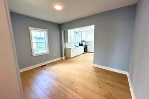 202 W Burgess St, Elizabeth City, NC 27909 - Photo 9