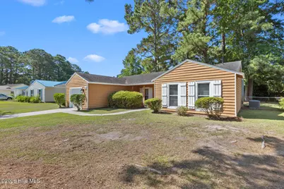 721 Shadowridge Road, Jacksonville, NC 28546 - Photo 3