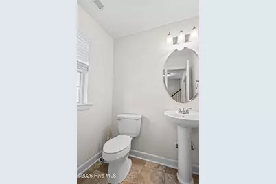124 Briar Hollow Drive, Jacksonville, NC 28540 - Photo 7
