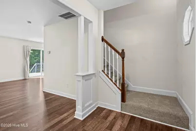 124 Briar Hollow Drive, Jacksonville, NC 28540 - Photo 5