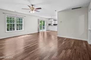 124 Briar Hollow Dr, Jacksonville, NC 28540 - Photo 9