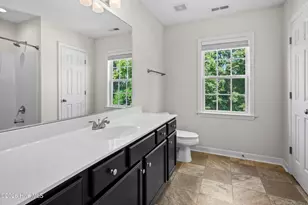 124 Briar Hollow Dr, Jacksonville, NC 28540 - Photo 21