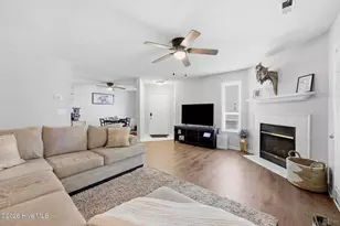 120 Breezewood Dr, Greenville, NC 27858 - Photo 5