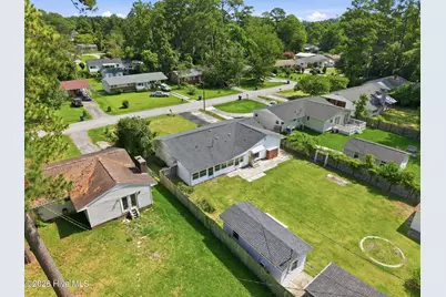 125 Bryan Boulevard, Havelock, NC 28532 - Photo 11