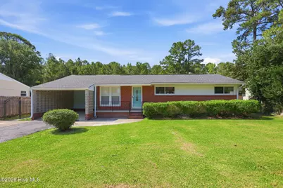 125 Bryan Boulevard, Havelock, NC 28532 - Photo 1