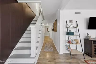 210 N Dyer Street, Elizabeth City, NC 27909 - Photo 5