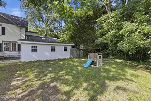 210 N Dyer St, Elizabeth City, NC 27909 - Photo 35