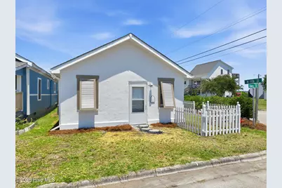 501 N 11th Street, Morehead City, NC 28557 - Photo 1