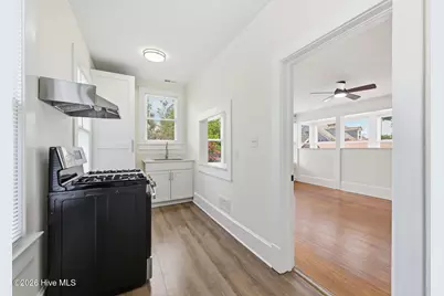 511 Middle Street #C, New Bern, NC 28560 - Photo 5