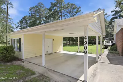 4909 Hermitage Road, Trent Woods, NC 28562 - Photo 3