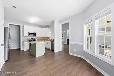 204 Wedgefield Circle, Maple Hill, NC 28454 - Photo 11