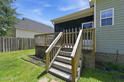 204 Wedgefield Circle, Maple Hill, NC 28454 - Photo 41