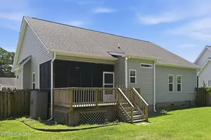 204 Wedgefield Cir, Maple Hill, NC 28454 - Photo 39